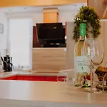 Gruene Paradies Ihr Nahe Mit Terrasse, Parkplatz Und Kinderfreundlicher Ausstattung 일메나우