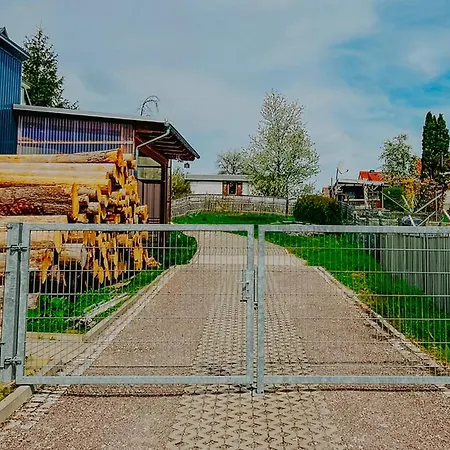 Vakantiehuis Gruene Paradies Ihr Nahe Mit Terrasse, Parkplatz Und Kinderfreundlicher Ausstattung Ilmenau