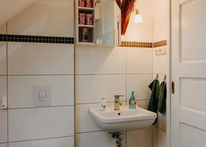 Gruene Paradies Ihr Nahe Mit Terrasse, Parkplatz Und Kinderfreundlicher Ausstattung Ferienhaus