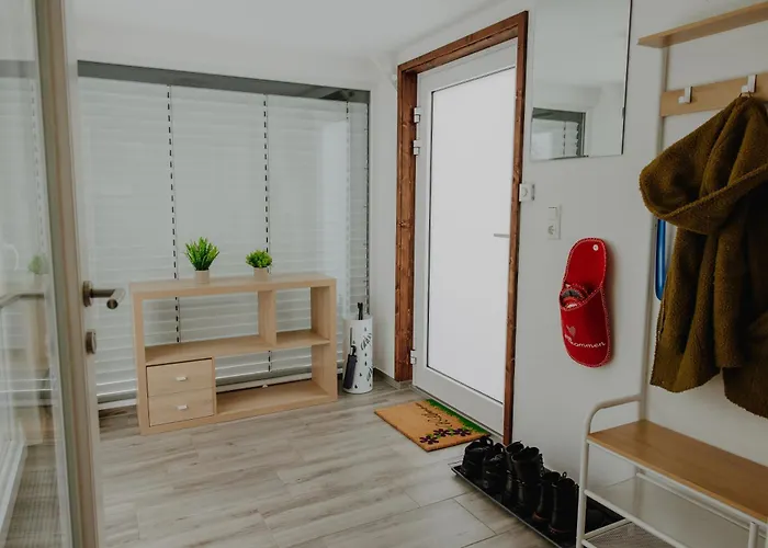 Ferienhaus Gruene Paradies Ihr Nahe Mit Terrasse, Parkplatz Und Kinderfreundlicher Ausstattung Ilmenau